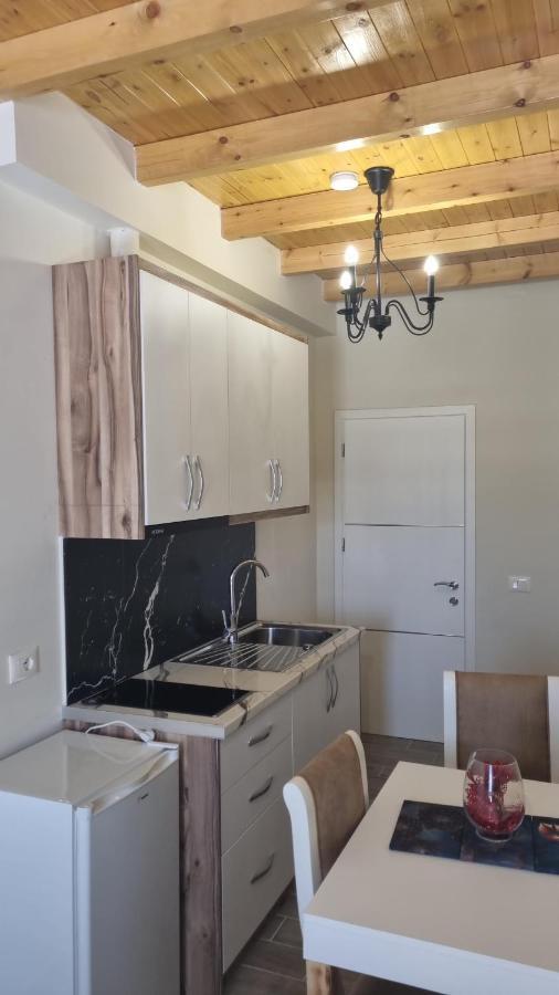 Vila Soleil Vlorë Exterior foto