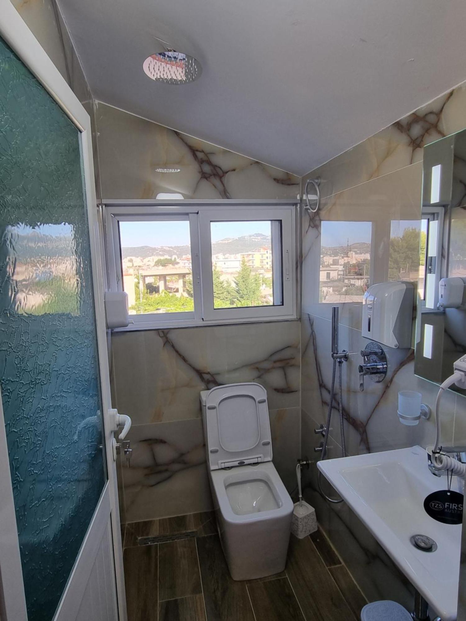 Vila Soleil Vlorë Habitación foto