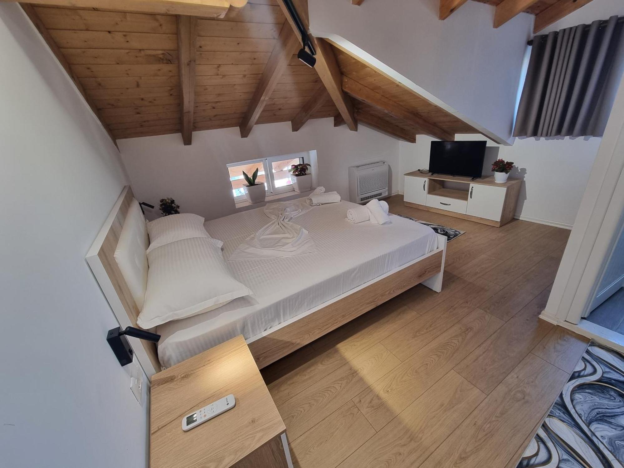Vila Soleil Vlorë Habitación foto