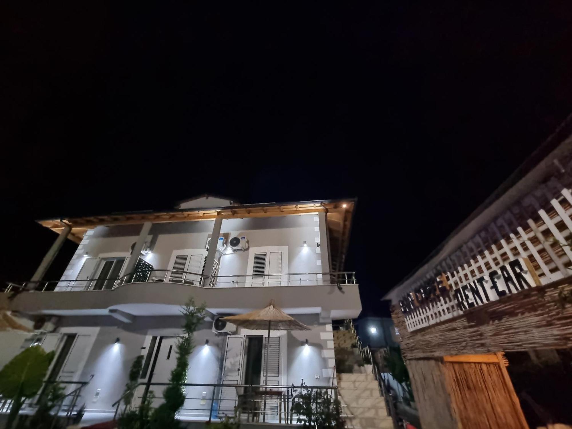 Vila Soleil Vlorë Exterior foto