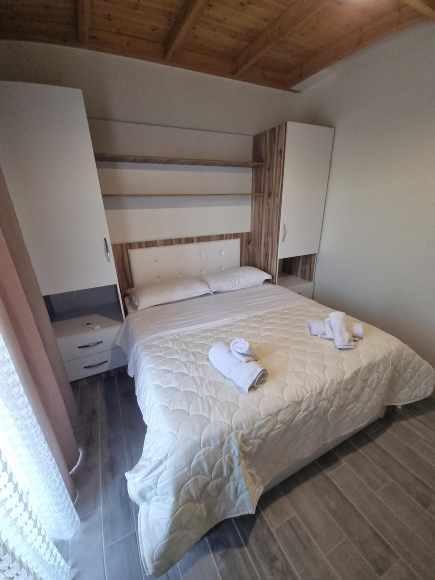 Vila Soleil Vlorë Exterior foto